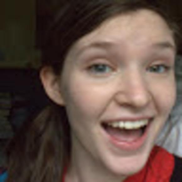 Meet your Posher, Lauren - Picture 1 of 1